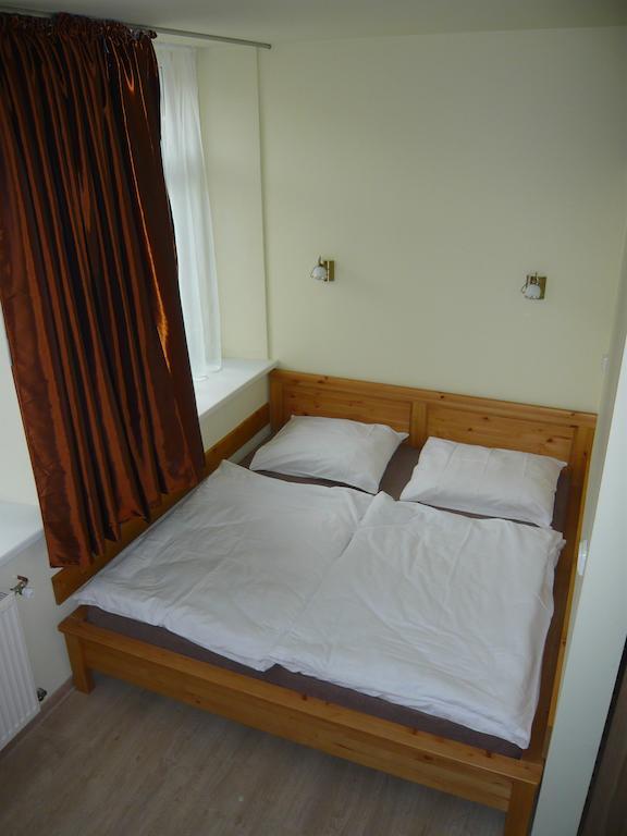 Apartmány Liška Mladé Buky Quarto foto